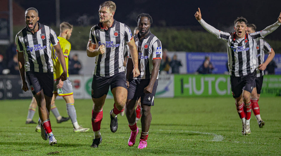 Harvey Smith signs on