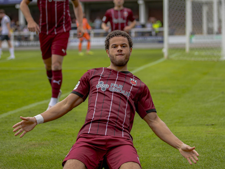 Craig Hewitt departs for York City