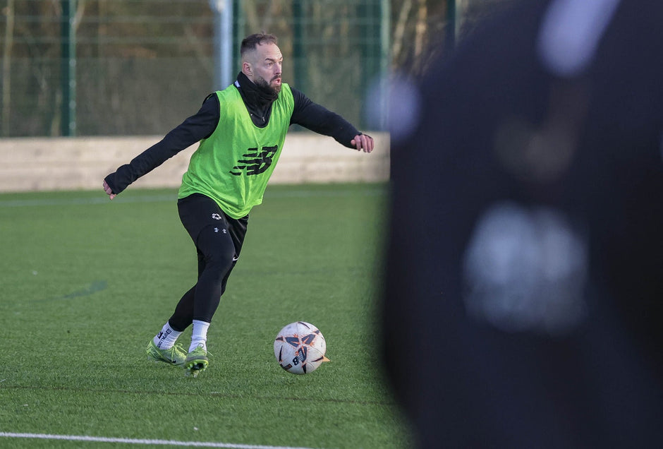 Milan Lalkovič signs in