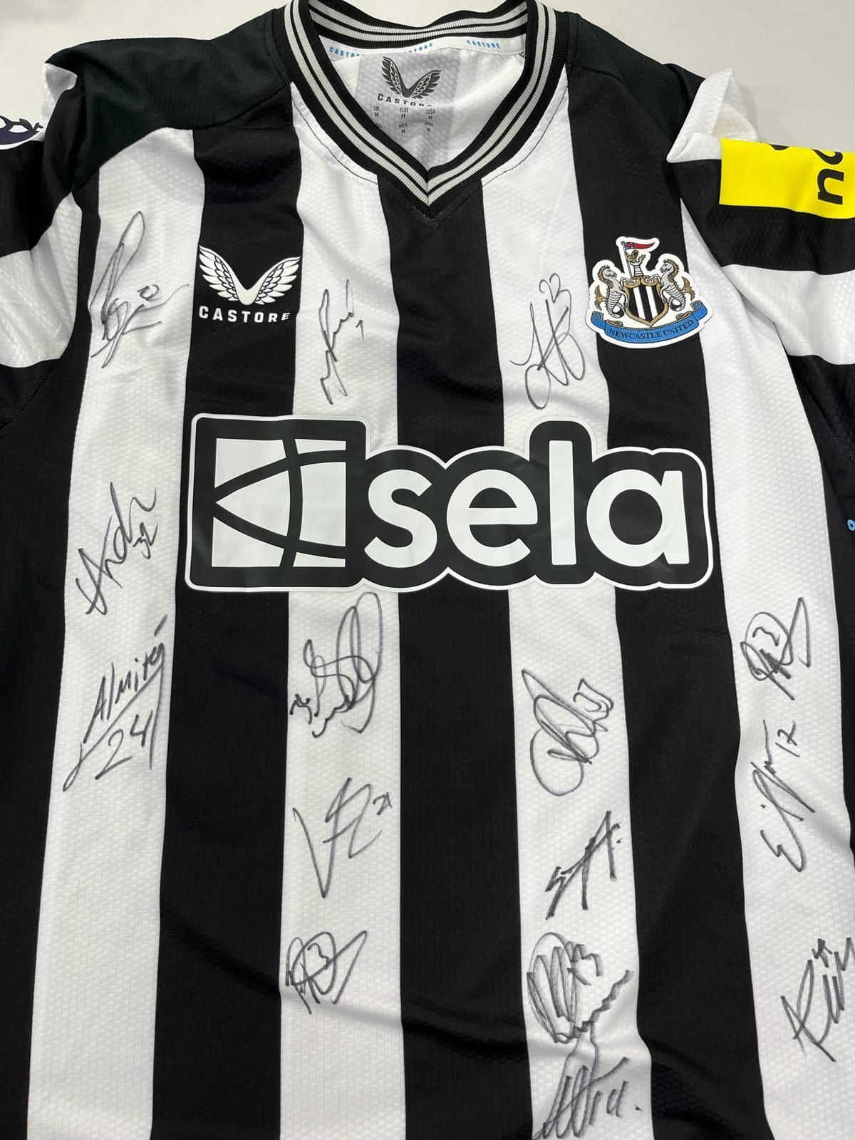 Signed Newcastle United Shirt season 2023-2024